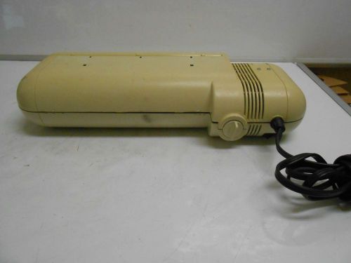 ACCO MODEL 525 3-HOLE ELECTRIC PUNCH