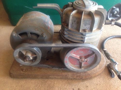 Vintage speedy air compressor air pump w/ motor runs great. for sale