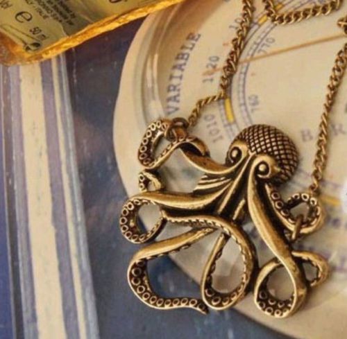 NEW Women&#039;s jewelry retro sweater chain necklace long section of the octopus A1