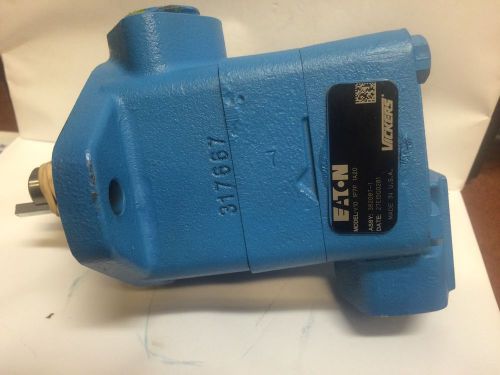 Vickers hydraulic vane pump model v10-1p7p-1a20 pressure 10.5 gpm for sale