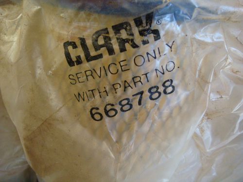 Clark cl668788 air filter element new in plastic forklift for sale