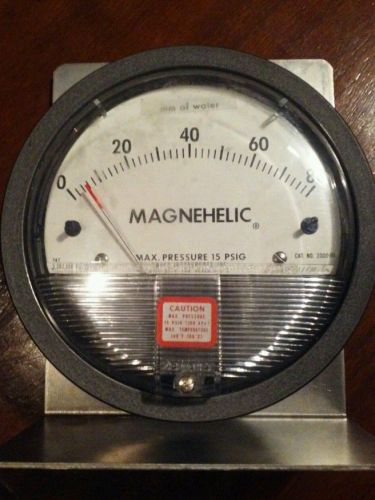 DWYER INSTRUMENTS 0-80 mm  Of Water 15PSIG MAGNEHELIC Gage 2000-80mm