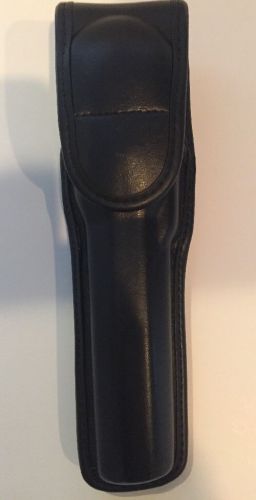 Bianchi 24033 covered compact flashlight pouch plain black size 4 hidden used for sale