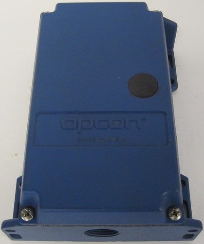 Opcon Photoelectric Sensor Analog Controller 8172A-6501