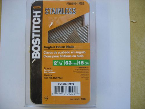 BOSTITCH 15 GAUGE STAINLESS STEEL ANGLED FINISH NAILS 2 1/2&#034; FN1540-1MSS 1,000