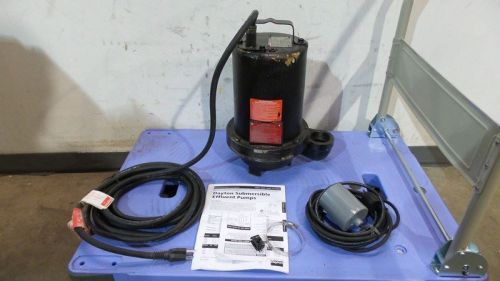 Dayton 109 Ft 1 HP 240 V Auto Submersible Effluent Pump