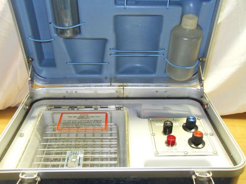 MILLIPORE WATER TESTING KIT BACTERIOLOGICAL Incubator Vintage #6665-00-682-4765