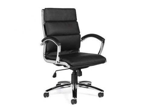 Black Leather Segmented Cushion Chair