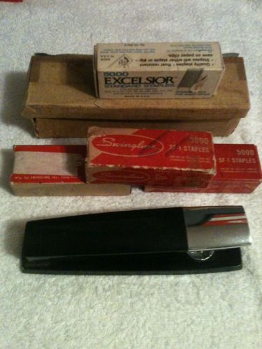 Swingline Vintage Stapler &amp; Staples + 1 Box Excelsior Staples Lot Orgional Boxes