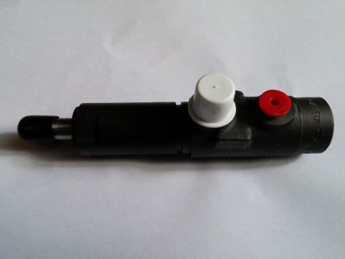 GENUINE LISTER PETTER TL/TR INJECTOR AND NOZZLE ASSY 201-47042 **BRAND NEW**