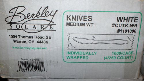 Berkley Square Individually Wrapped Medium Weight Plastic KNIVES *CASE OF 1000*