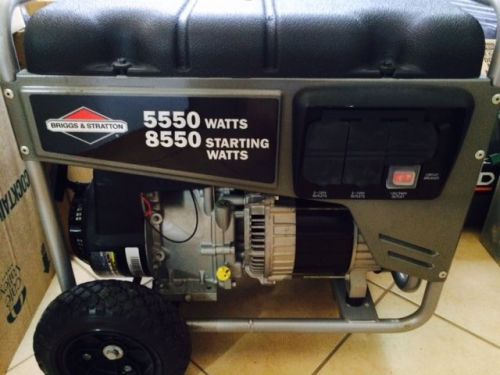 Briggs&amp;Stratton Portable Electric Generator 5550 WATTS/8550 Starting WATTS