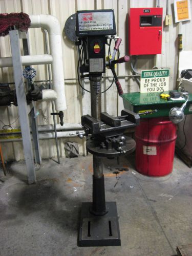 Dayton 17&#034; drill press with vice - model #3z918e for sale