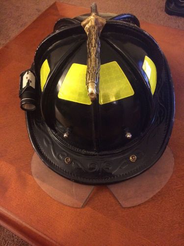 Cairns: N6A Houston Black Leather Helmet