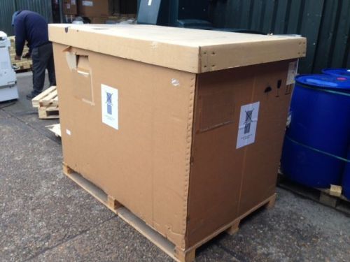 DUE TO INSOLVENCY A BRAND NEW COMPACT AO FOLDER 80X MANUFACTURED BY  BAY