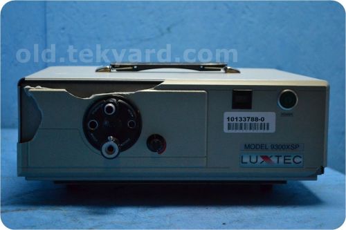 LUXTEC 9300XSP LIGHT SOURCE @ (133788)