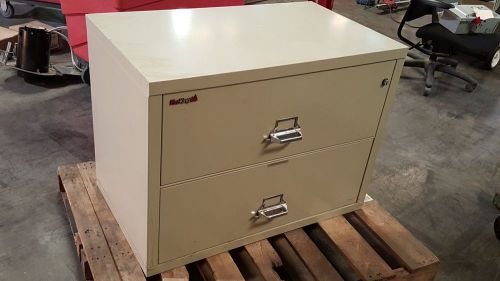 Fire King 2-Drawer Lateral File 1.5 Hours @ 1700 Degrees No key