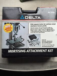 Delta 17-924 Mortising Attachment with Four Chisel and Bit Sets