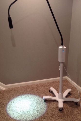 Welch allyn led exam light iv gs with rolling base for sale