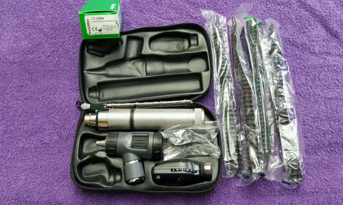 Welch Allyn Otoscope/Opthalomscope Diagnostic Set  #71050-C 3.5V