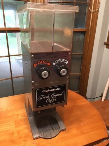 Grindmaster GCG-200 Dual Hopper Coffee Grinder