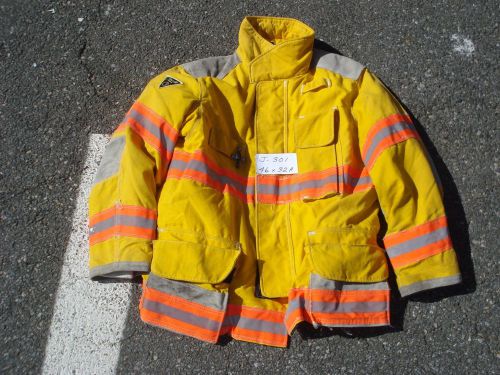 46x32 Jacket Coat Firefighter Bunker Fire Gear LION JANESVILLE......J301