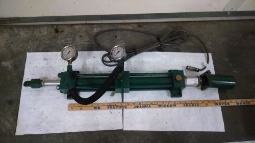 Hydraulic cylinder 4&#034; stroke 1.5&#034; bore with balluff micropulse transducer for sale