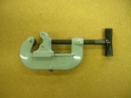 Superior Tool Tube &amp; Pipe Cutter