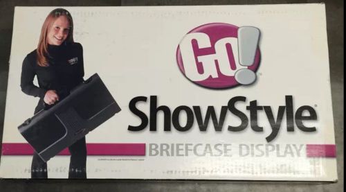 ShowStyle Self Packing Display Briefcase