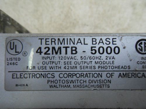 (G1-11) 1 PHOTOSWITCH 42MTB-5000 TERMINAL BASE AND REFLEX PHOTOHEAD