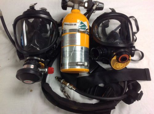 3M 5 Minute Escape Tank And Mask With Extra Mask in pristine Condition