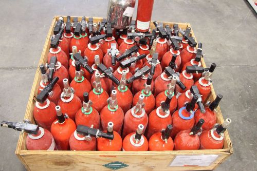 Lot 70) ADX 1131 10-1-ABC 5-1-ABC 1030 1021 1031 Dry Chemical Fire Extinguisher