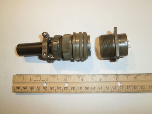 NEW - MS3106A 22-14S (SR) With Bushing and MS3102A 22-14P - 19 Pin Mating Pair