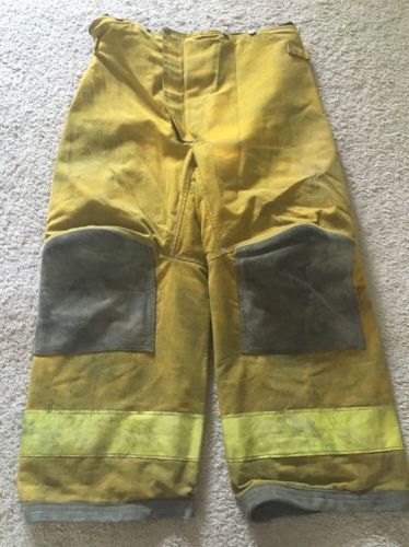 Janesville Firefighter Pants  Size 38S Year 1997 Good Condition