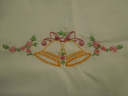 BEAUTIFUL ~ VINTAGE EMBROIDERY BELLS &amp; FLOWERS TABLECLOTH
