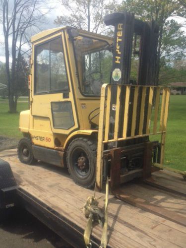 HYSTER MODEL H50XM LIFT TRUCK ENCLOSED CAB 4750LBS GAS