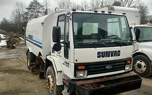 1989 Sunvac Ford Diesel Street Sweeper
