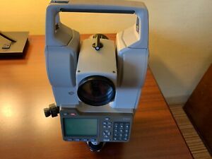Sokkia Set3100 dual display total station with accessories great shape!