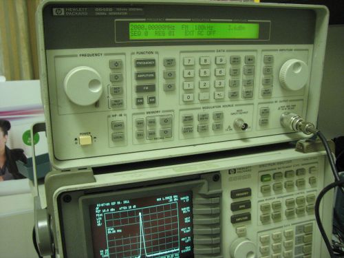 HP Agilent 8648B 9 kHz- 2 GHz Signal Generator