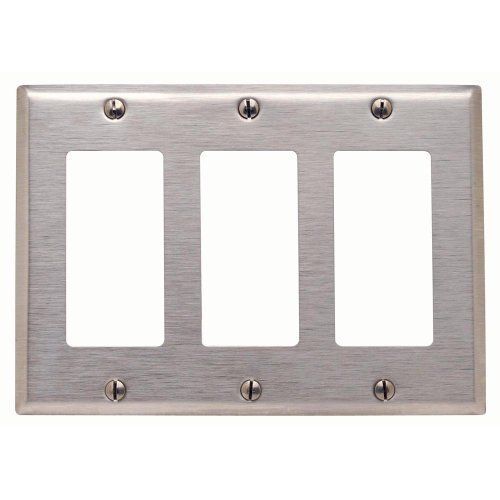 Leviton 84411-40 3-Gang Decora/GFCI Device Decora Wallplate  Device Mount  Stain