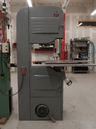 Delta/milwaukee 20&#034; band saw for sale
