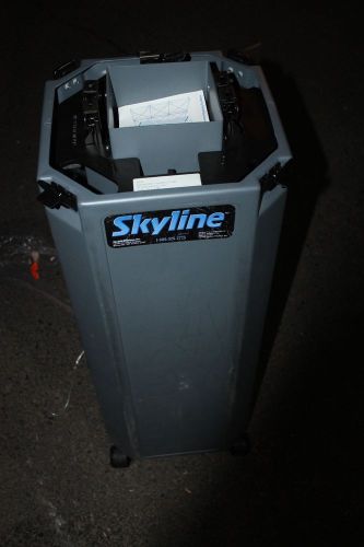 Skyline Mirage Portable Display  9318