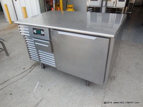 TRAULSEN RBC50 COMMERCIAL BLAST CHILLER FREEZER 54&#034; UNDERCOUNTER ON CASTERS