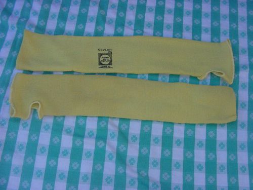 2 PAIR DUPONT KEVLAR 18&#034; SAFETY SLEEVES WITH THUMB HOLE