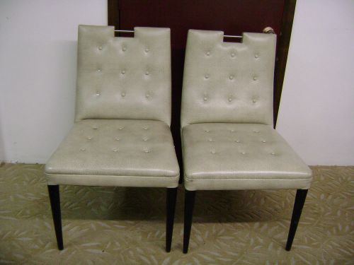 RETRO GREY REPTILE LOOK LOUNGE CHAIRS SET 2 UPHOLSTERED VINYL  ACCENT CHAIRS