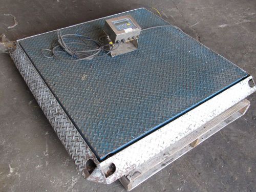 Weigh-tronix wi-125 class iii/iiil weight indicator w/ floor scale for sale
