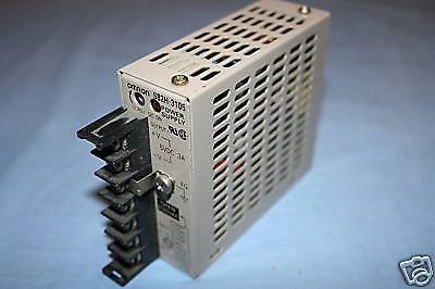 Omron S82H-3105 Power Supply 100-240VAC to 5VDC / 3A