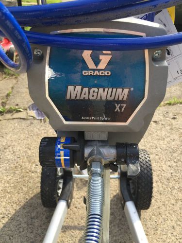 Used magnum x7 airless paint sprayer 262805 for sale