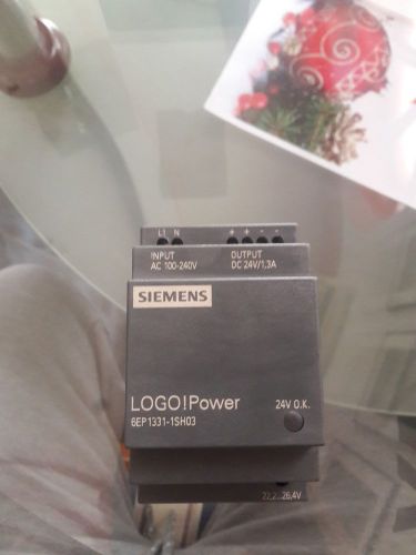USED LOGO POWER SIEMENS 6EP1331-1SH03 24V/ DC