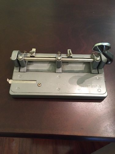 Heavy Duty Wilson Jones Hummer #314 Adjustable 3-Hole Paper Punch Made in USA